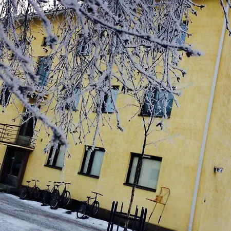 Central Cozy House In * 罗瓦涅米